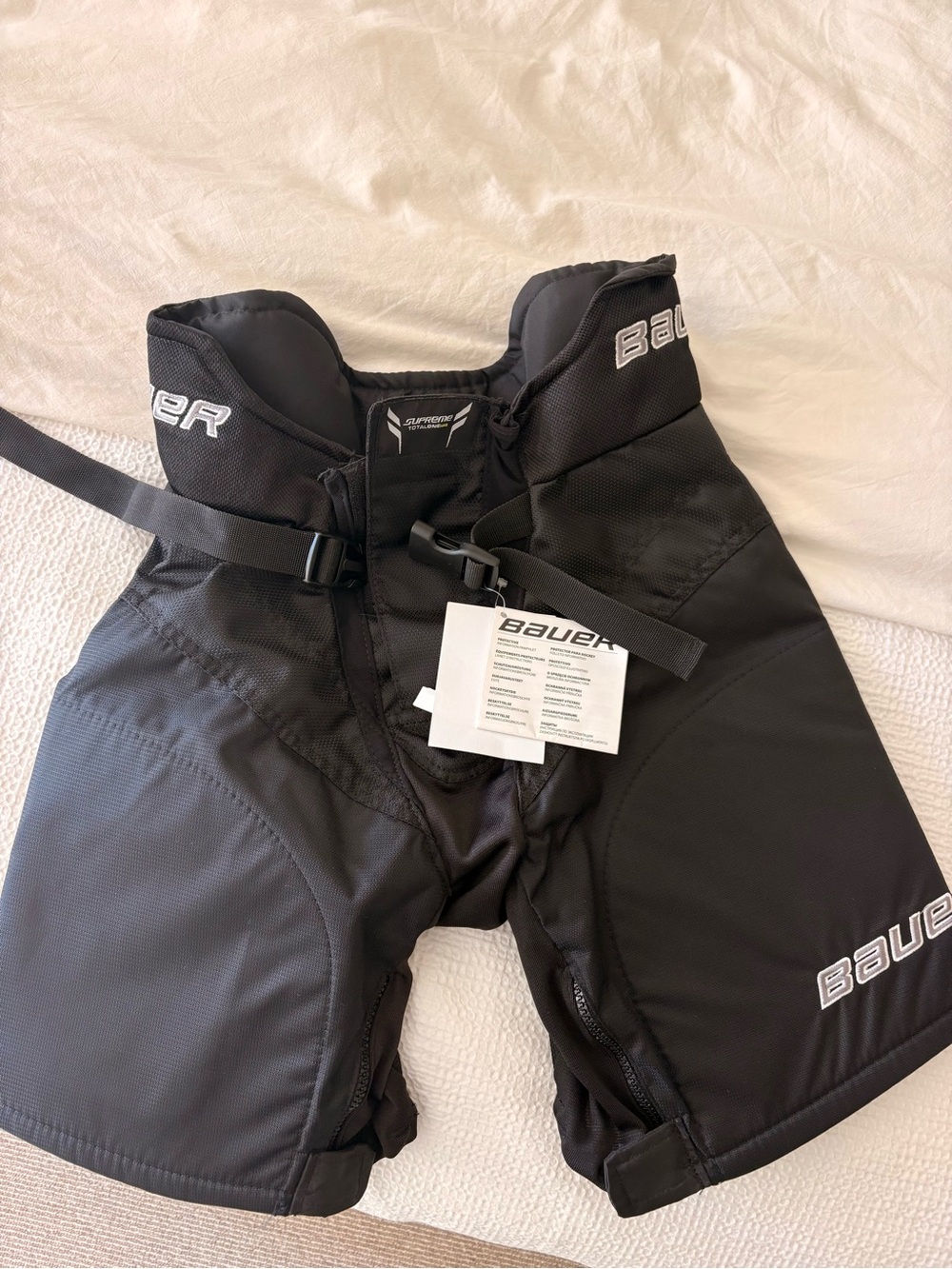 NWT Bauer Boy’s Black Hockey Pants
